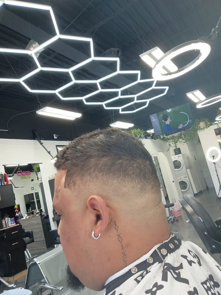 Fade en el salón Gloss
